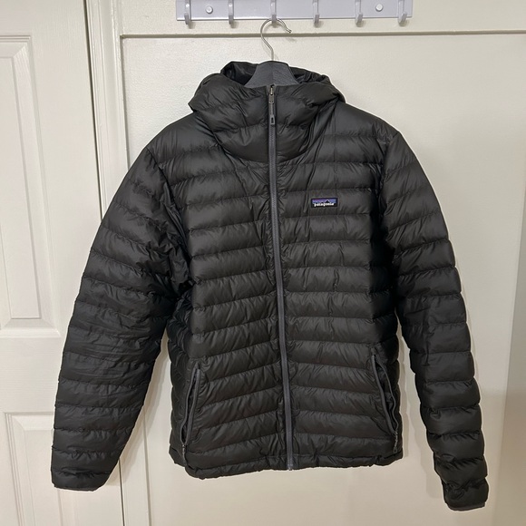 Patagonia Men’s Down Sweater Hoody - Size Large - Forge Gray - Picture 2 of 3